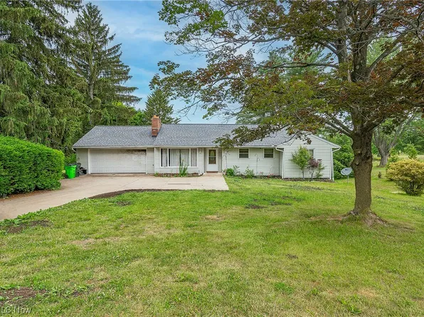 1383 Northeast Ave, Tallmadge, OH 44278
