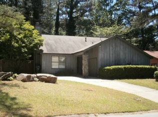 820 Park Villa Way, Jonesboro, GA