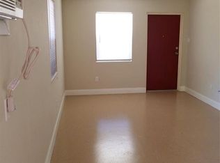 902 E Reno Rd, Azle, TX 76020