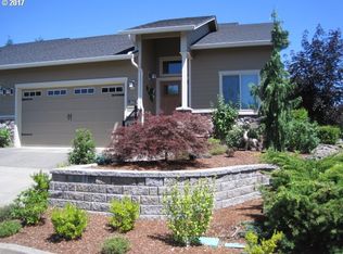 384 Bentgrass Ct, Sutherlin, OR 97479