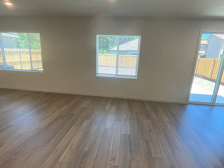 706 Diamond Valley Rd — Photo 40