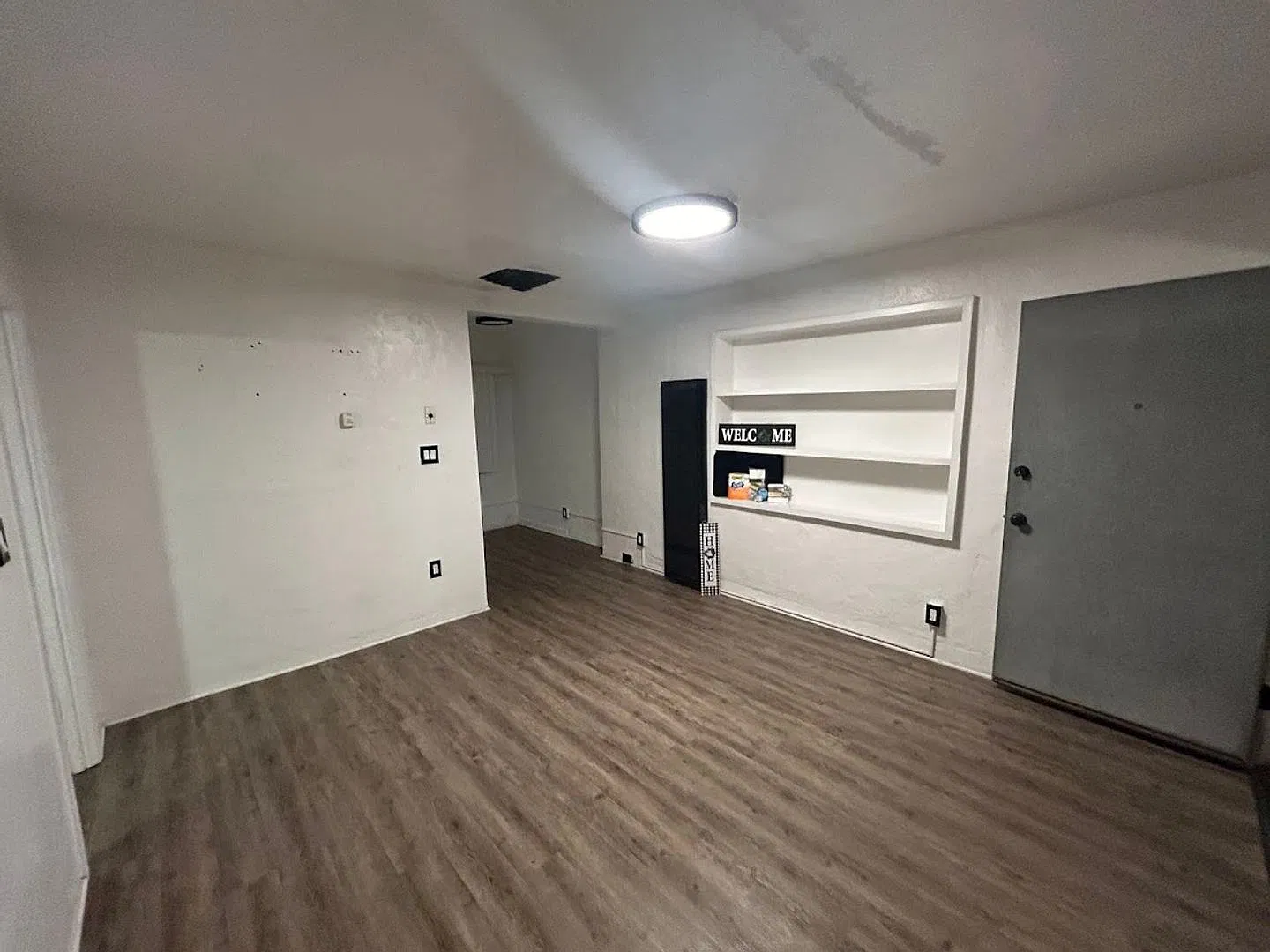 1625 N Camilla Blvd — Photo 4