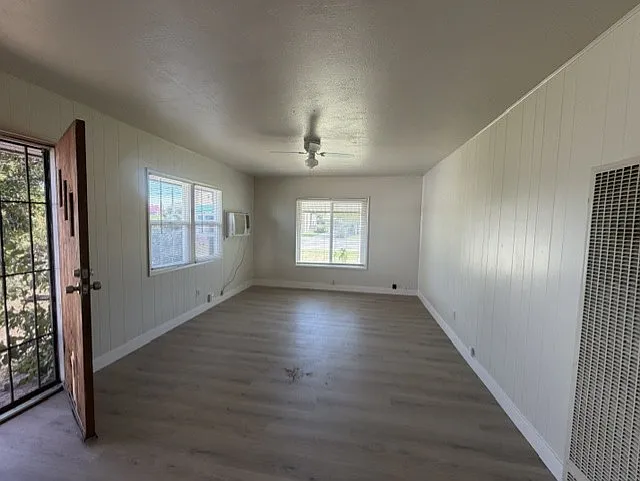 2 bed, 994 sqft, $1,795 — Photo 3
