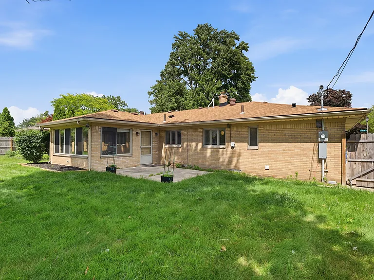 1358 Juliet Dr — Photo 4