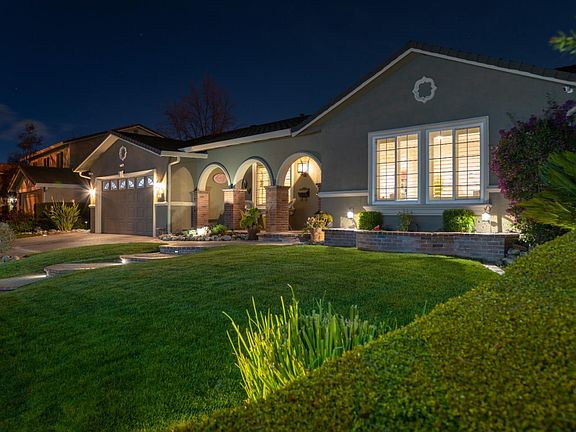 5th image of 961 Summerleaf Dr