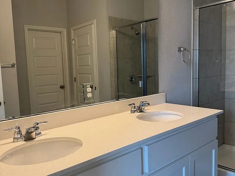 332 McLintock Rd — Photo 15