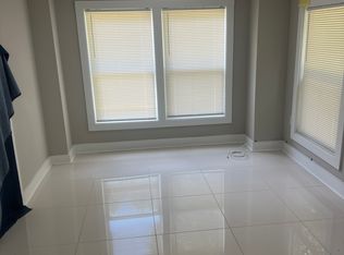 1644 Williamson Rd ROOM 1, Griffin, GA 30224