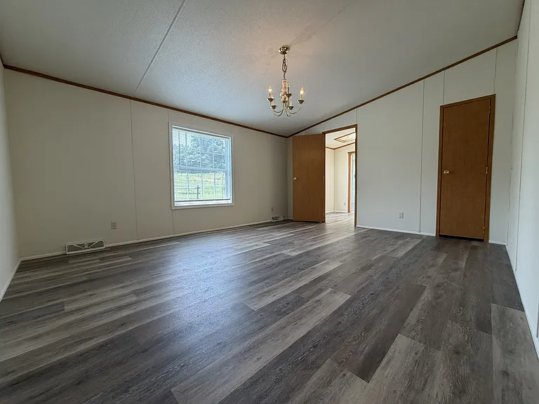 3261 Kaetzel Rd — Photo 11