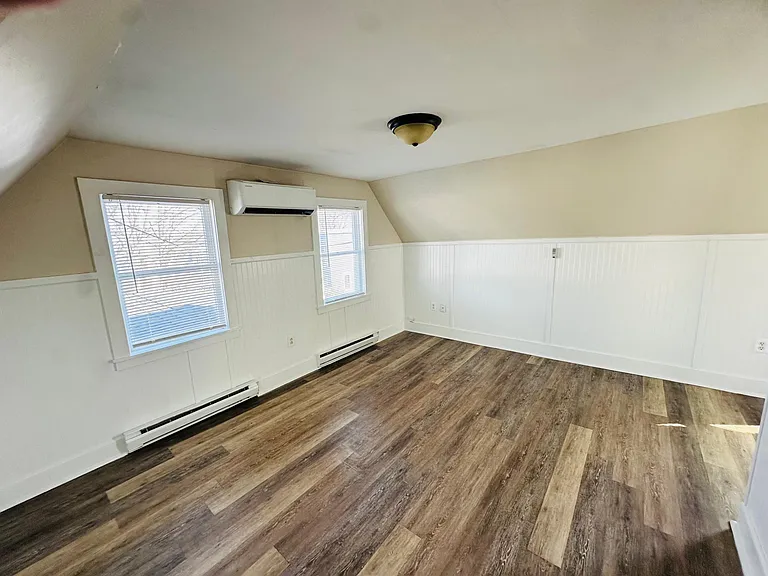 36 Wentworth St #3 — Photo 6