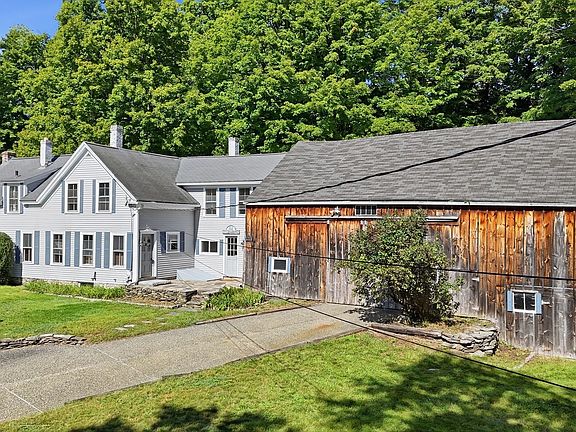3rd image of 85 Wallace Hill Rd