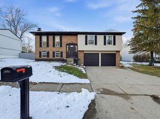 2337 Warfield Dr, Grove City, OH 43123