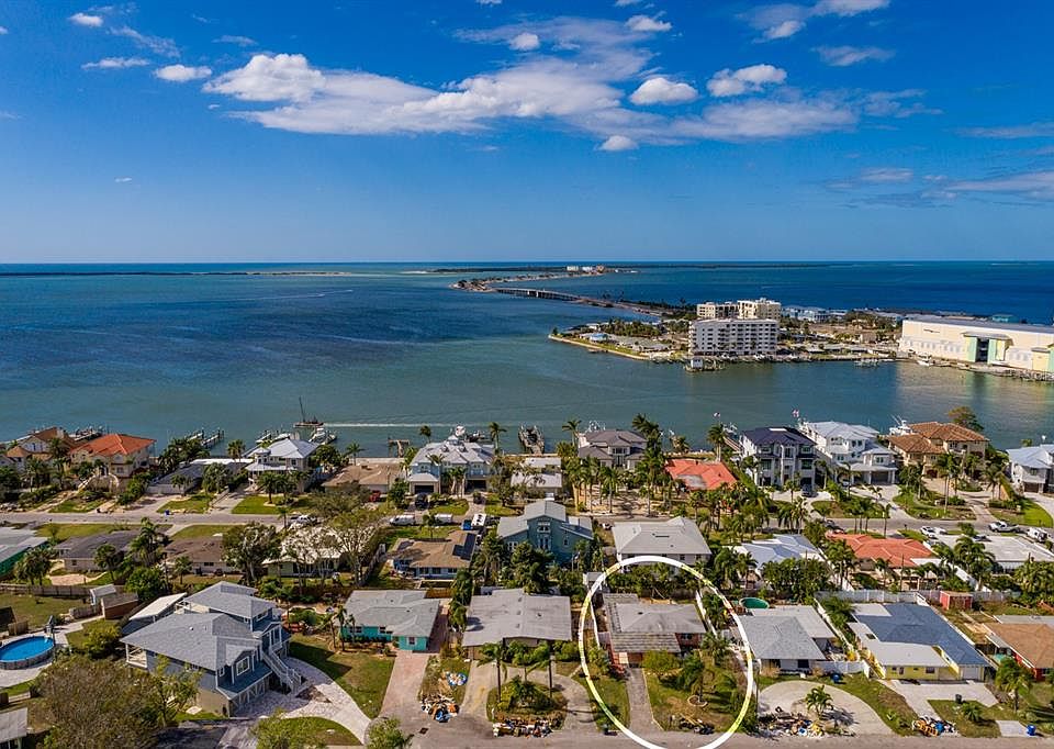 1st image of 2460 Trade Winds Dr
