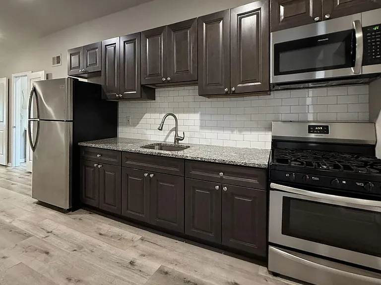 5635 Kingsessing Ave — Photo 9