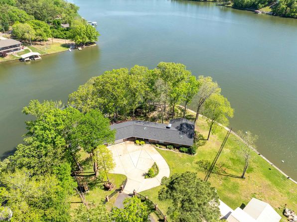164 Riverside Dr, Hot Springs, AR 71913