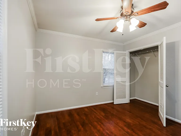 8300 Nathanael Greene Ln — Photo 9