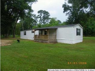 18543 Watts Rd, Livingston, LA 70754