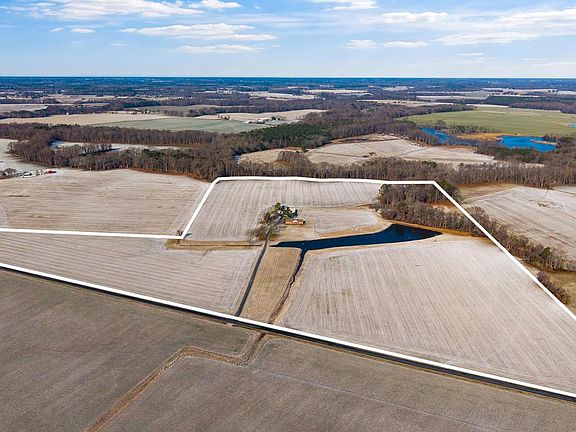 2nd image of 3750 Windy Hill Rd