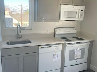 934 Plum St APT 4, Wenatchee, WA 98801