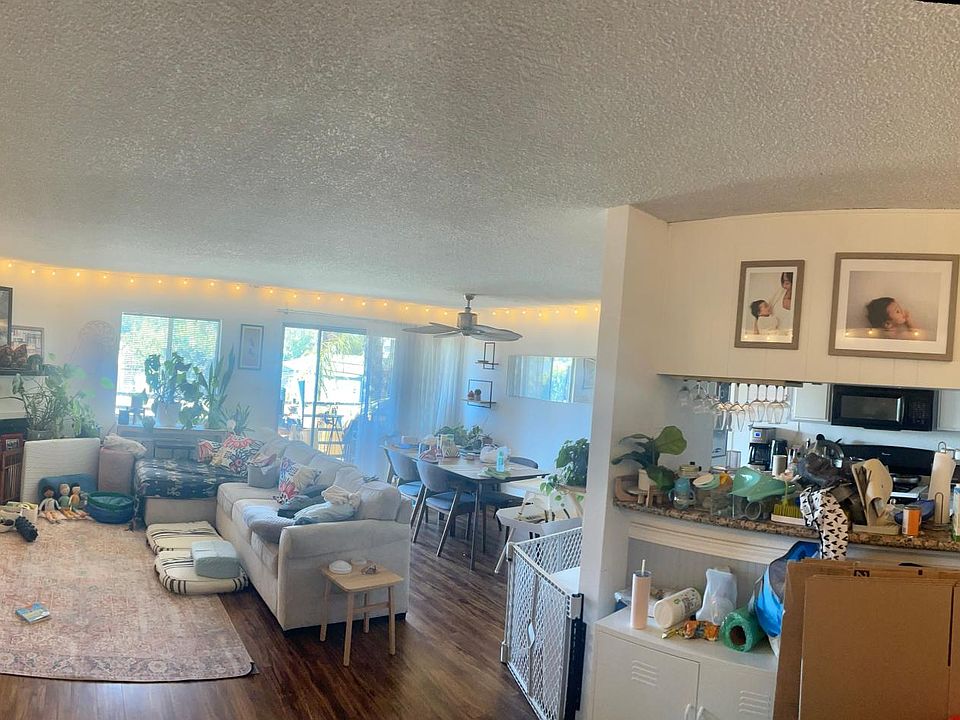 1st image of 5320 Whitsett Ave APT 8
