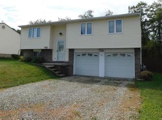 421 Stoneybrook Dr, Elizabeth, PA 15037