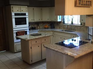 471 Stephen F Austin Dr, Conroe, TX 77302