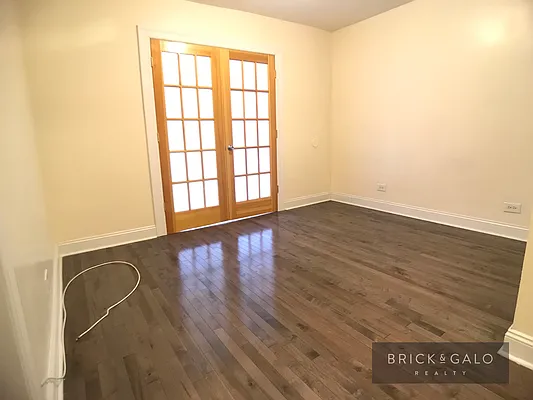 Rented by BRICK & GALO REALTY CORP | media 4