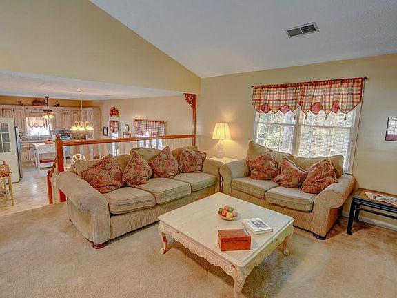 4th image of 1860 Thousand Oaks Ln