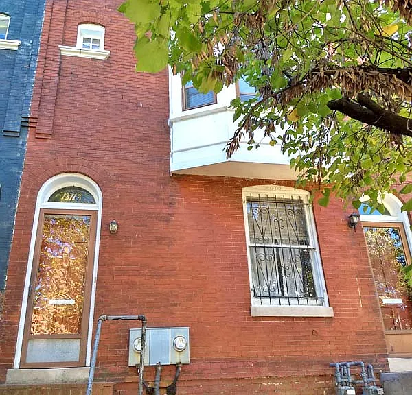 1311 1/2 Constitution Ave NE #1/2 — Photo 1