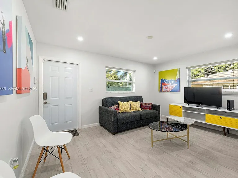 5037 NW 5th Ave — Photo 10