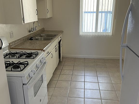 2nd image of 4029 49th St #5