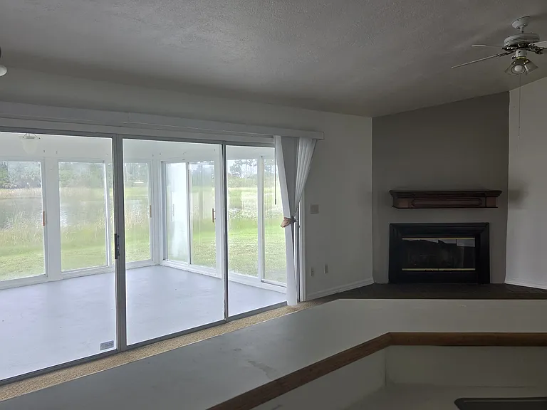 2138 SW Alminar St — Photo 9