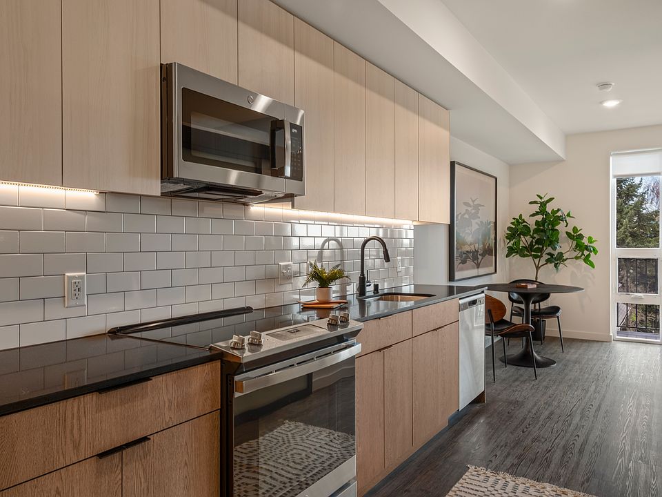 1st image of 1502 Fawcett Ave #1318