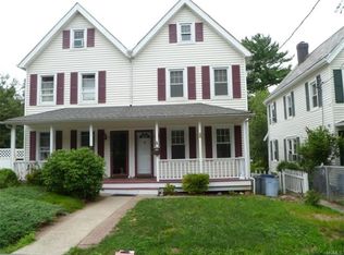 410 Smith St, Peekskill, NY 10566