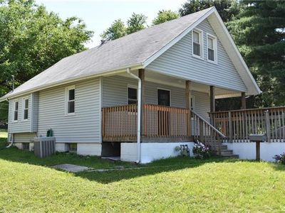 10515 E Scarritt Ave, Sugar Creek, MO, 64054