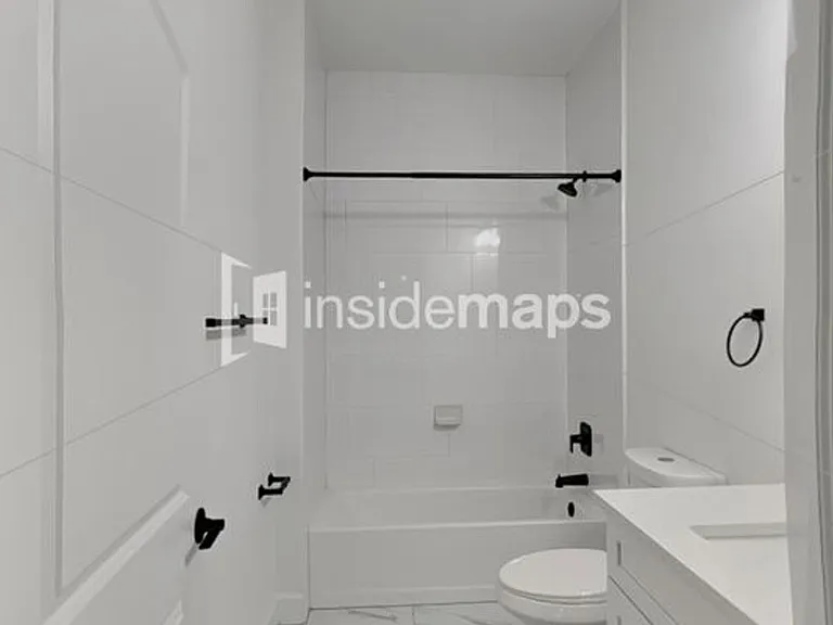 4075 Kessler Ter — Photo 2
