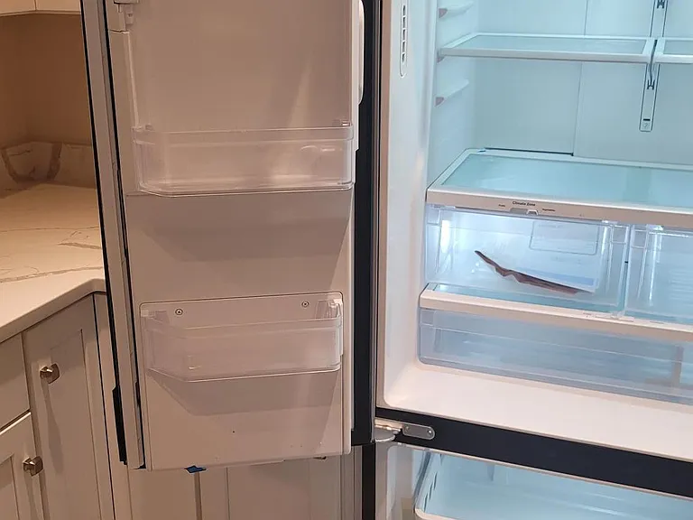 Refrigerator interior
