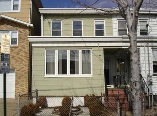 428 Sussex St, Harrison, NJ 07029