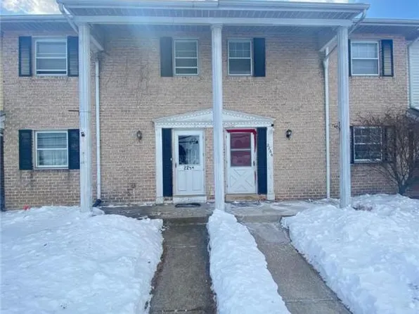 2268 Grove Rd, Allentown, PA 18109