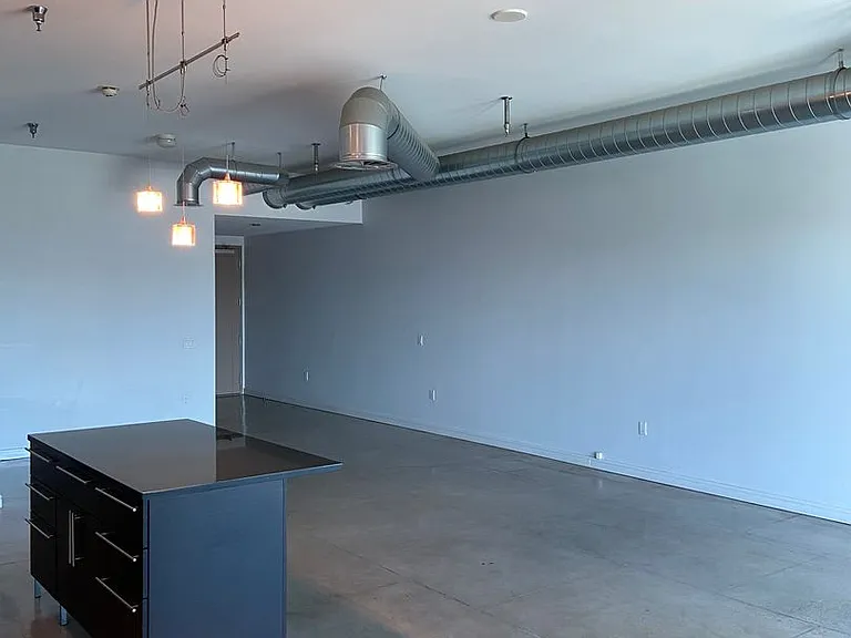 200 Hoover Ave #1010 — Photo 13