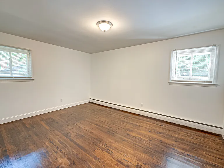 26 Valleywood Rd — Photo 12
