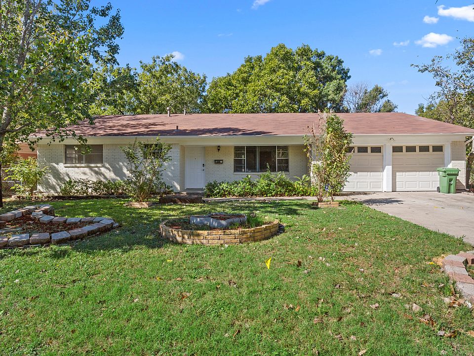 1st image of 3745 N Hills Dr
