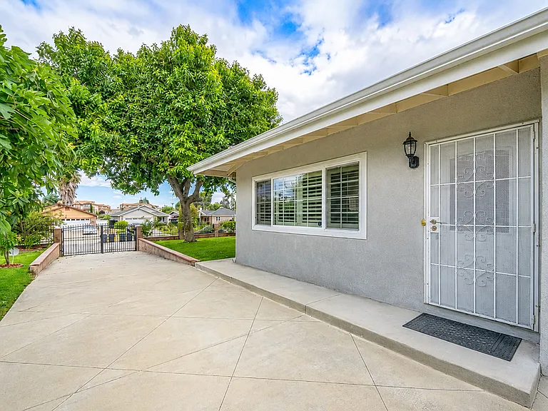 4361 Los Serranos Blvd — Photo 5