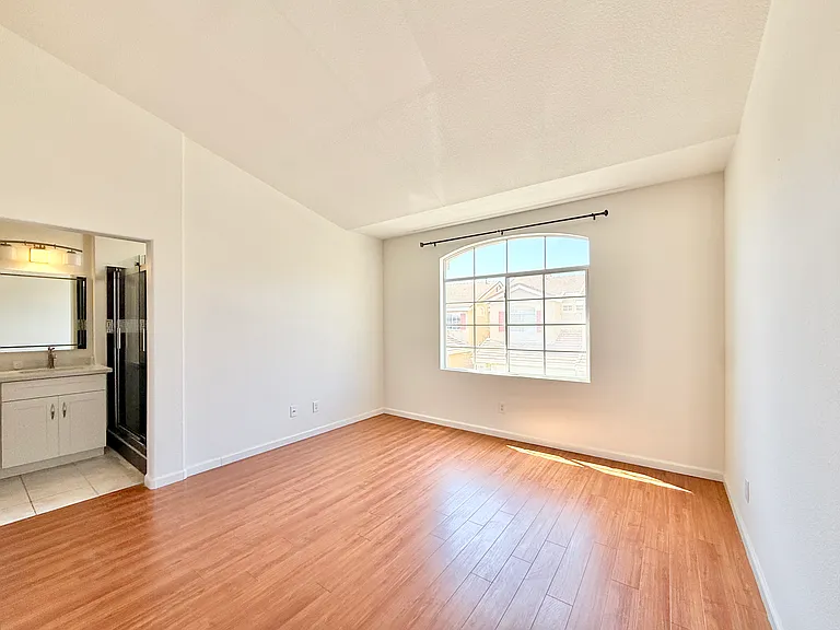 11683 Westview Pkwy — Photo 8