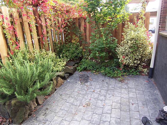 patio private to unit