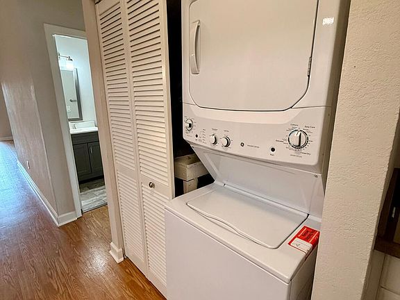 3rd image of 3031 SE Aster Ln APT 608