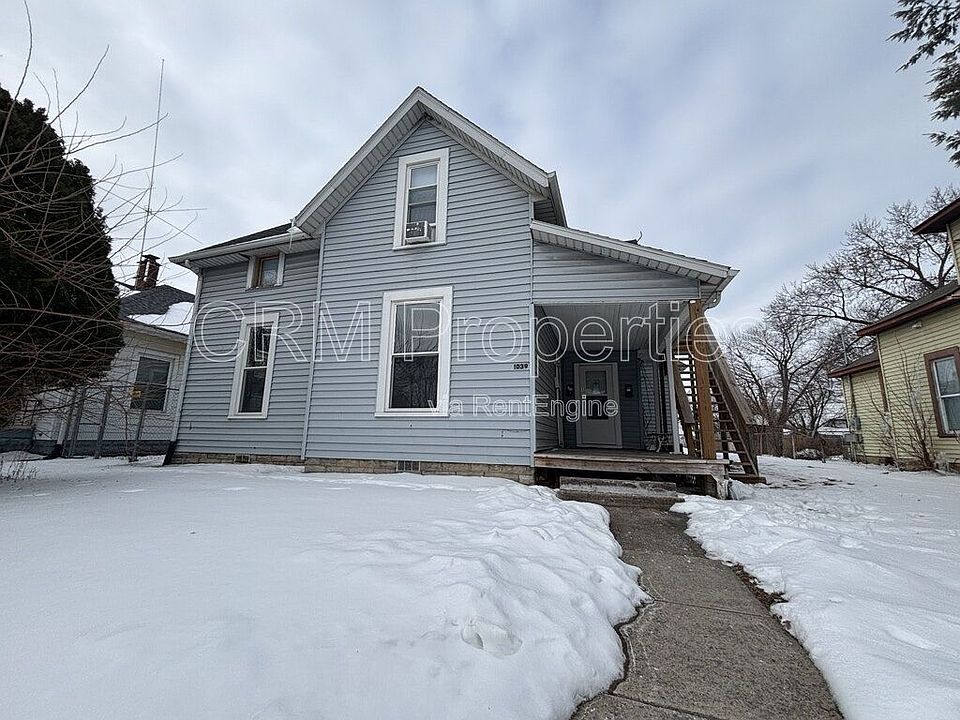 1st image of 1039 S Washington St APT 2