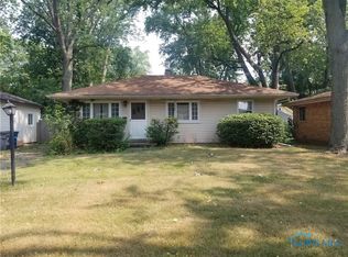 5242 Melvin Dr, Toledo, OH 43615