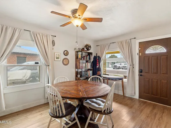 5540 W NORTHVIEW Avenue, Glendale, AZ 85301