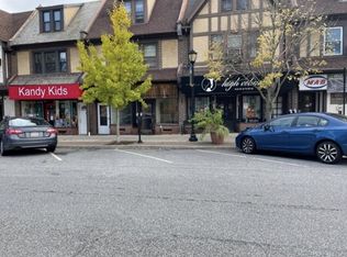 7 S Chester Rd #0, Swarthmore, PA 19081