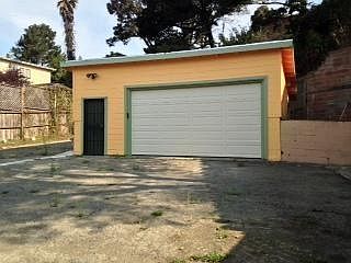 3rd image of 6001 N Arlington Blvd